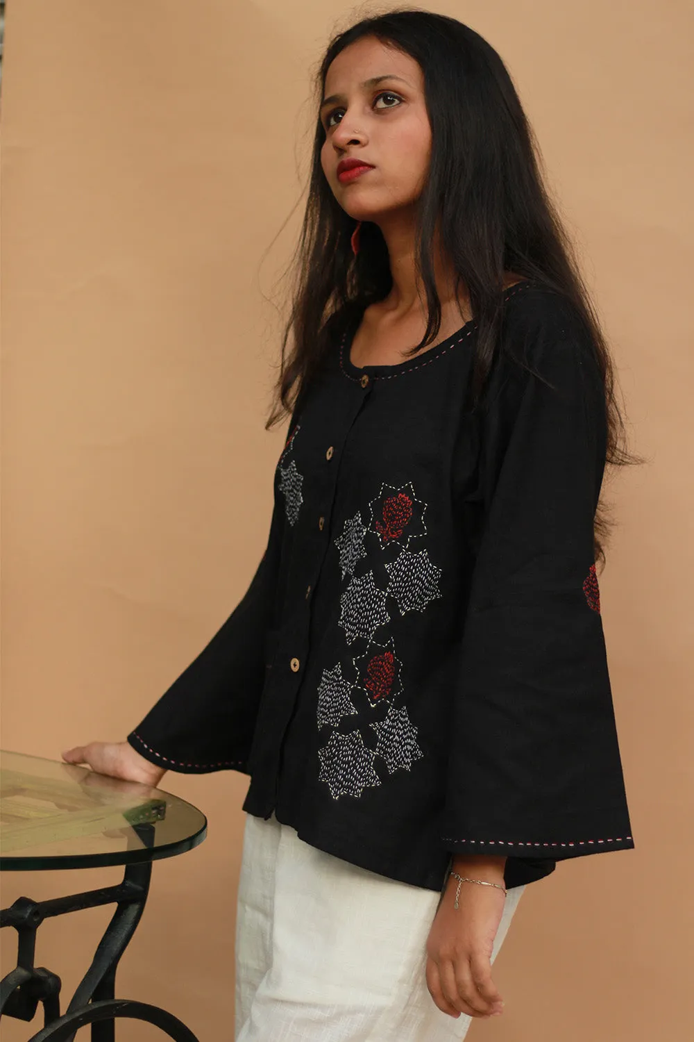Ambrai |  Embroidered Cotton Shirt | Noir