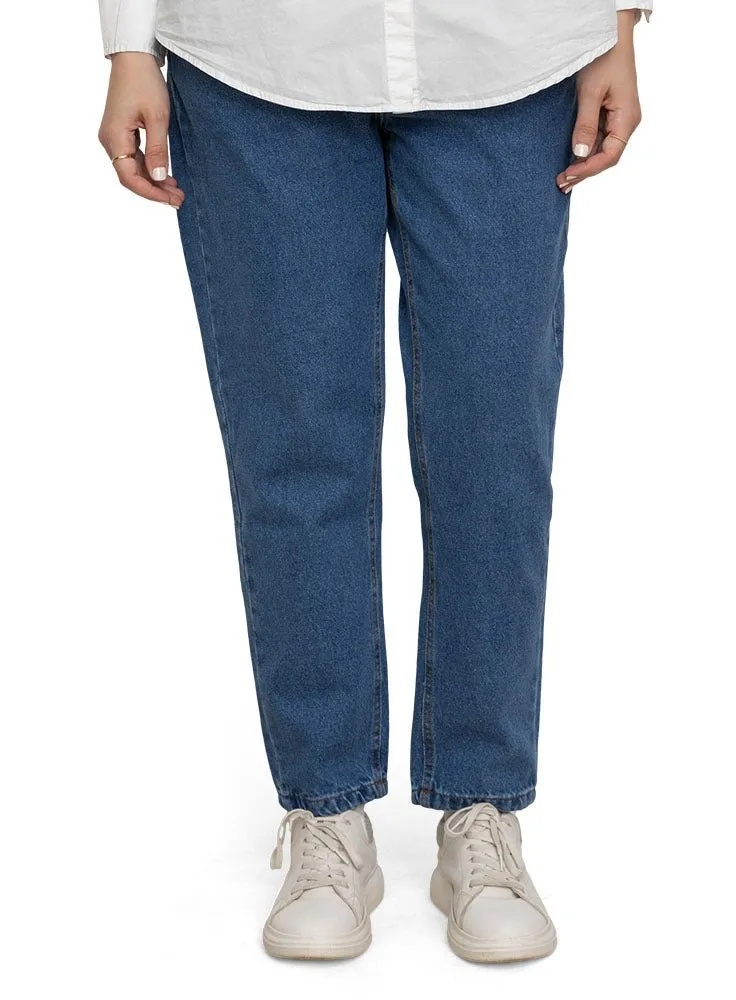 Design 9 Mom-Fit Jeans