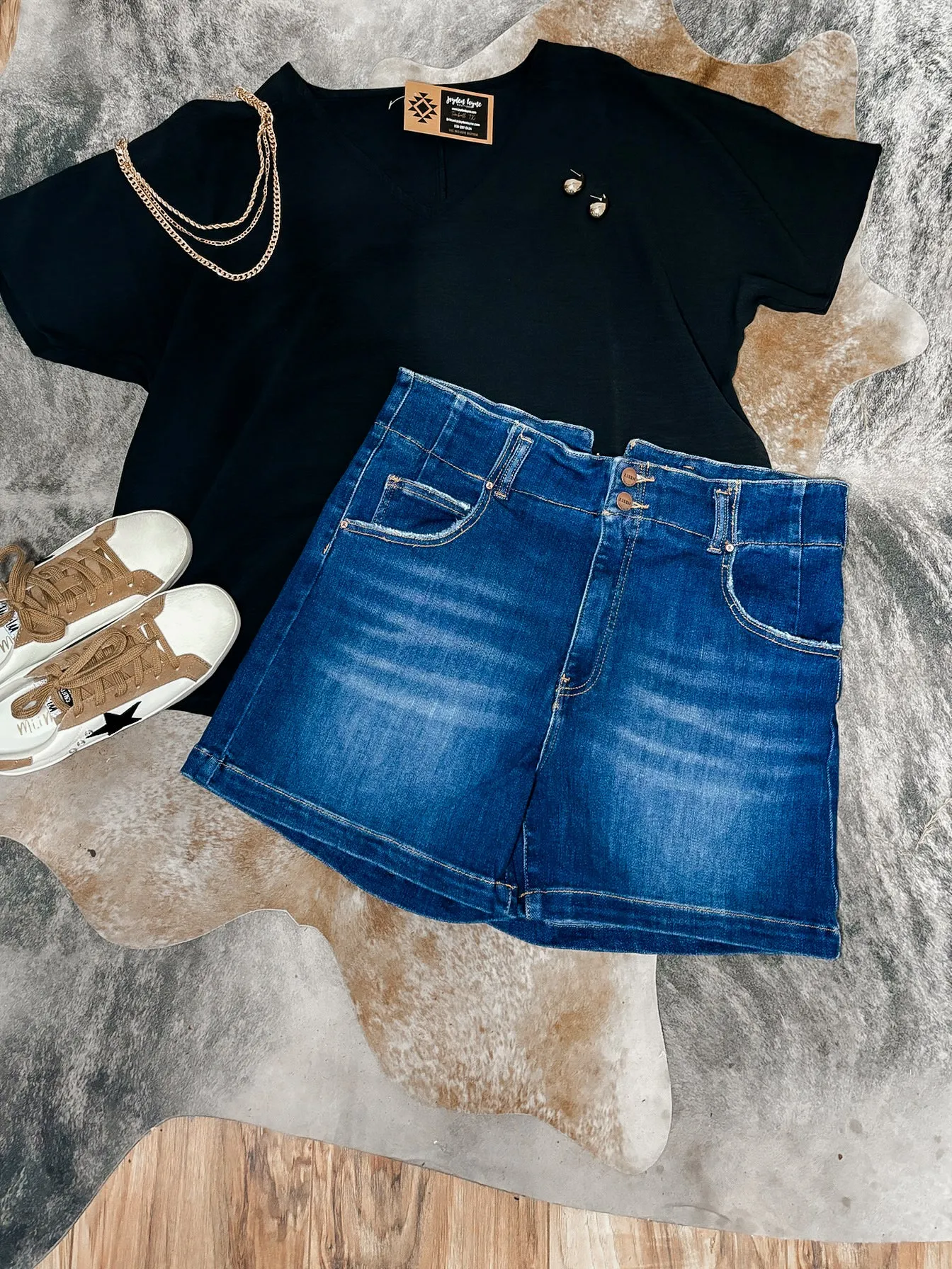 Katie Curvy High Rise Double Button Shorts