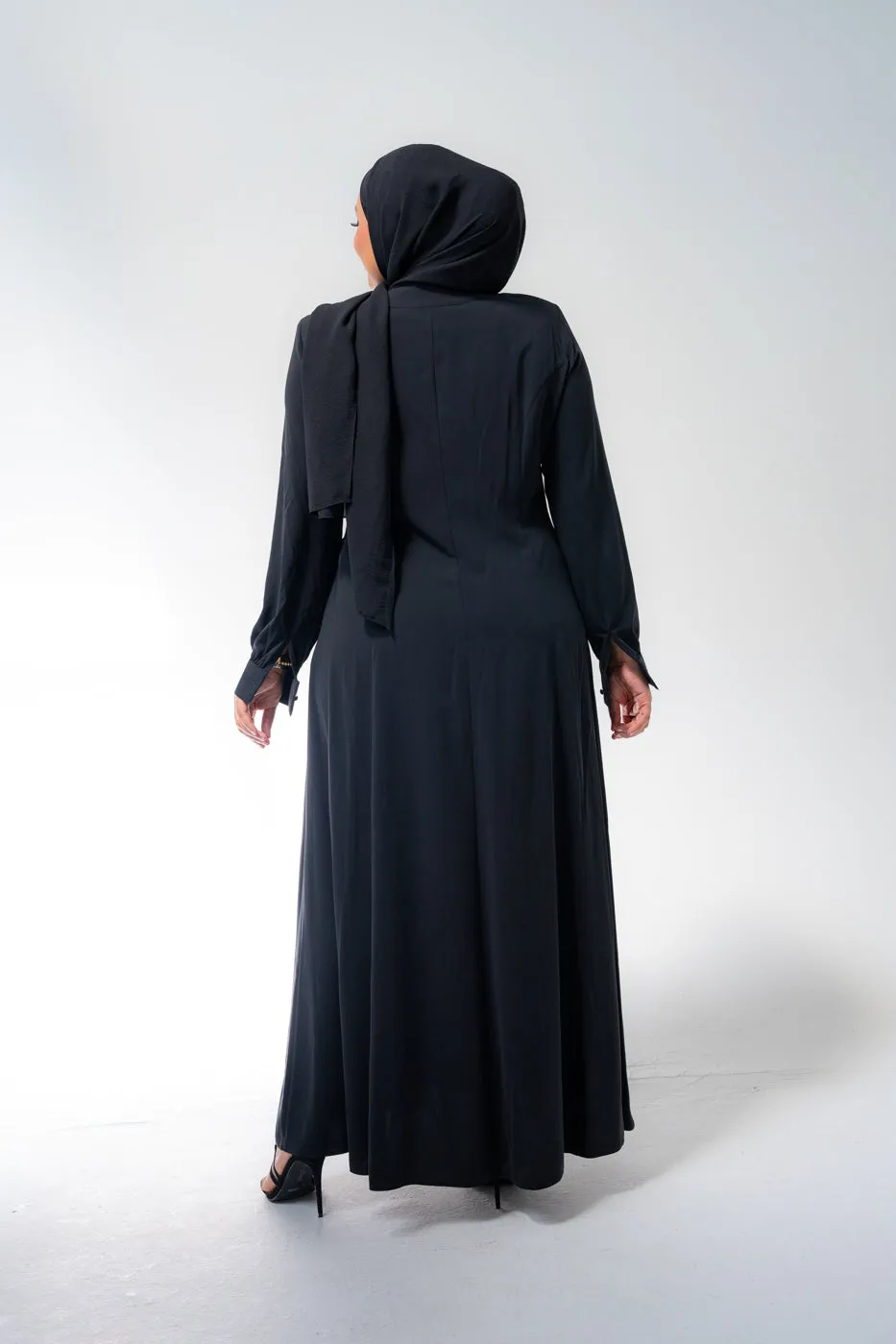 Shehla Abaya